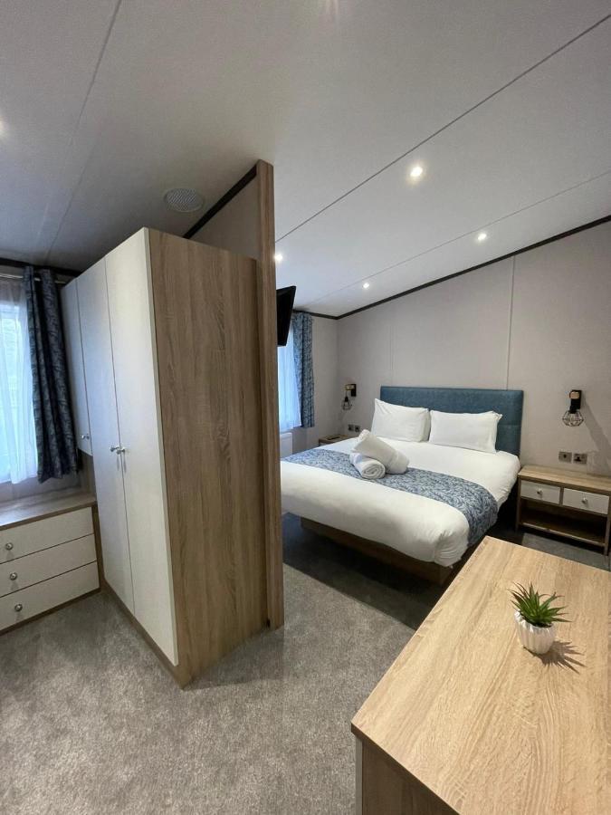 Holiday home Lotus With Hot Tub York